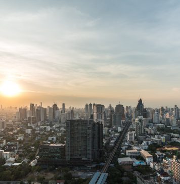 ลงทุนคอนโดทองหล่อ ผลตอบแทนพุ่ง !!!