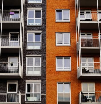 เช่าหรือซื้อคอนโด แบบไหนคุ้มกว่ากัน เช่าหรือซื้อคอนโด,เช่าคอนโด.ซื้อคอนโด.คอนโดใกล้ม.เกษตร.ปล่อยเช่าคอนโด.เคนซิงตันแคมปัส.คอนโดน่าลงทุน