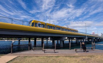 รถไฟฟ้า Light Rail ความ “Real” ที่กำลังเกิดขึ้นจริงที่ “บางนา” รถไฟฟ้า light rail