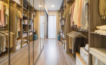 มารู้จัก Walk-in Closet สำคัญอย่างไรกับคนมีบ้าน มารู้จัก Walk-in Closet สำคัญอย่างไรกับคนมีบ้าน
