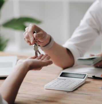 รู้ไว้ก่อน สัญญาซื้อขายบ้านและคอนโด เพื่อไม่ให้เสียผลประโยชน์ รู้ไว้ก่อน สัญญาซื้อขายบ้านและคอนโด เพื่อไม่ให้เสียผลประโยชน์