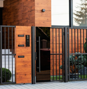 แชร์ไอเดีย รั้วบ้านยอดนิยม สวย คูล รับกับบ้านยุคโมเดิร์น