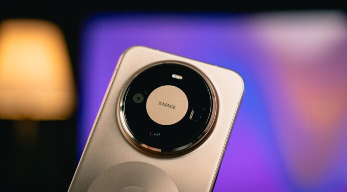 āļŦāļąāļ§āļāđāļāļāļāļāļ§āļēāļĄ: Huawei Mate 80 Pro: āļŠāļĄāļēāļĢāđāļāđāļāļāđāļāđāļēāđāļĢāļāđāļāđāļĨāļāļāļĩāđāļĄāļēāļāļĢāđāļāļĄāđāļāļāđāļāđāļĨāļĒāļĩāļĨāđāļģāļŠāļĄāļąāļĒ Photo huawei mate 80 pro