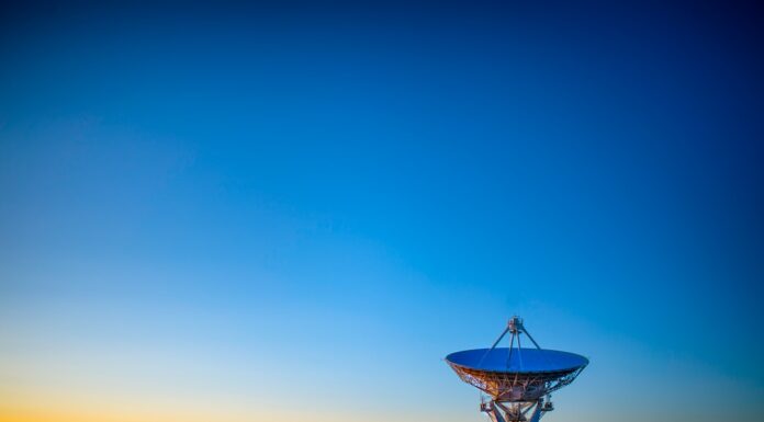 āļāļēāļĢāļŠāļģāļĢāļ§āļāļāļ§āļāļēāļĻ: āļāļēāļĢāļāļāļāļ āļąāļĒāļŠāļđāđāļāļļāļāļŦāļĄāļēāļĒāđāļŦāļĄāđ Photo space exploration