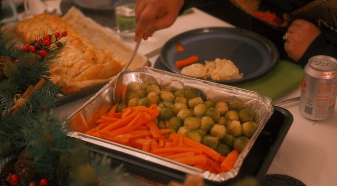 งานจัดเลี้ยงที่บ้าน: วิธีสร้างประสบการณ์ที่ดี Photo catering at home