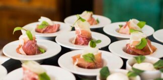 จัดแคทเทอริ่ง: สุดยอดวิธีเตรียมตัวสำหรับงานแต่งงาน Photo catering