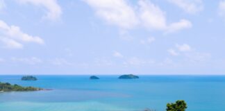 Crystal Clear Waters and Tranquil Retreats: Koh Chang Beach Resorts Photo Koh Chang accommodation